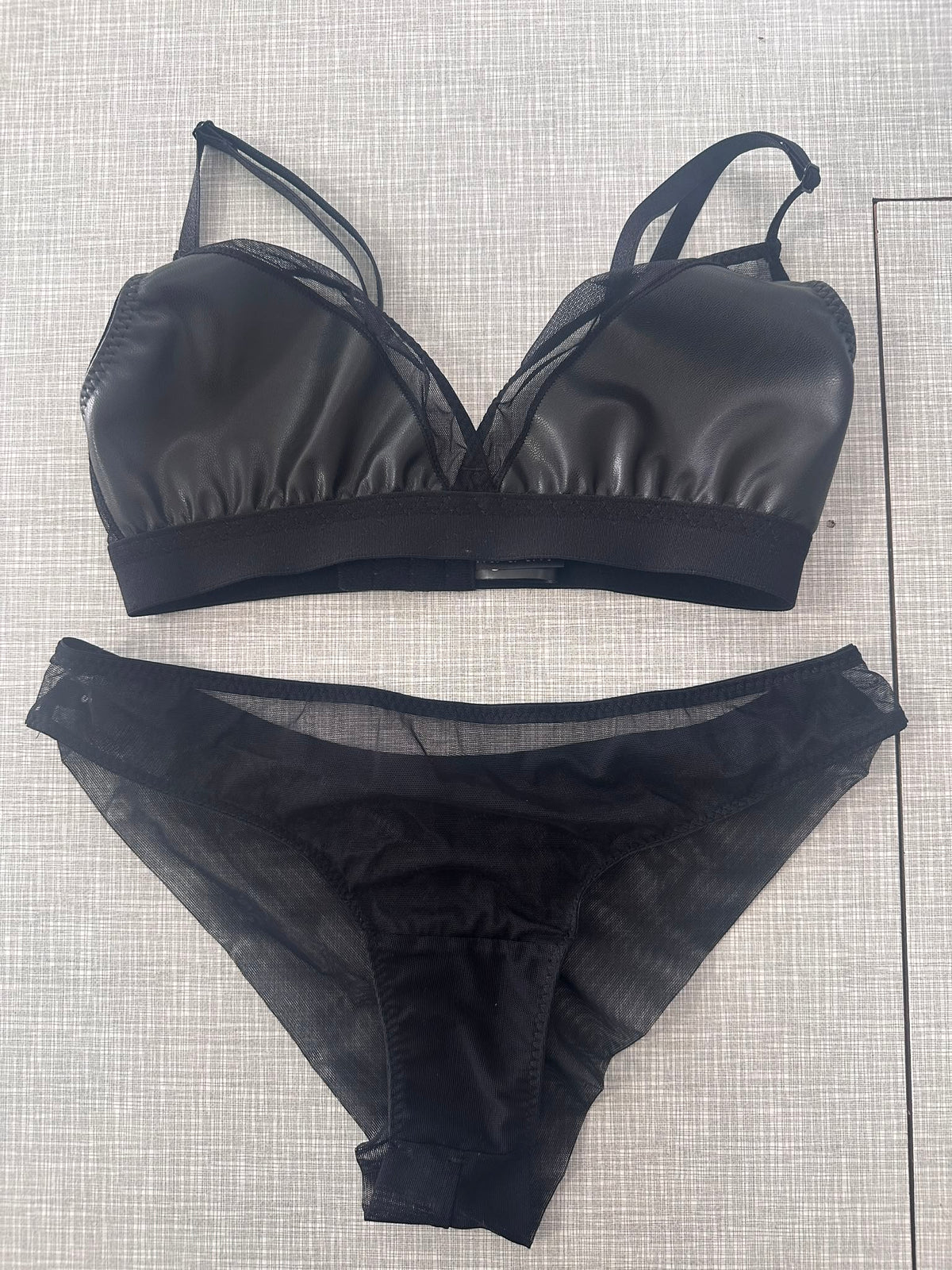 Chilot din tulle negru – LCD 3