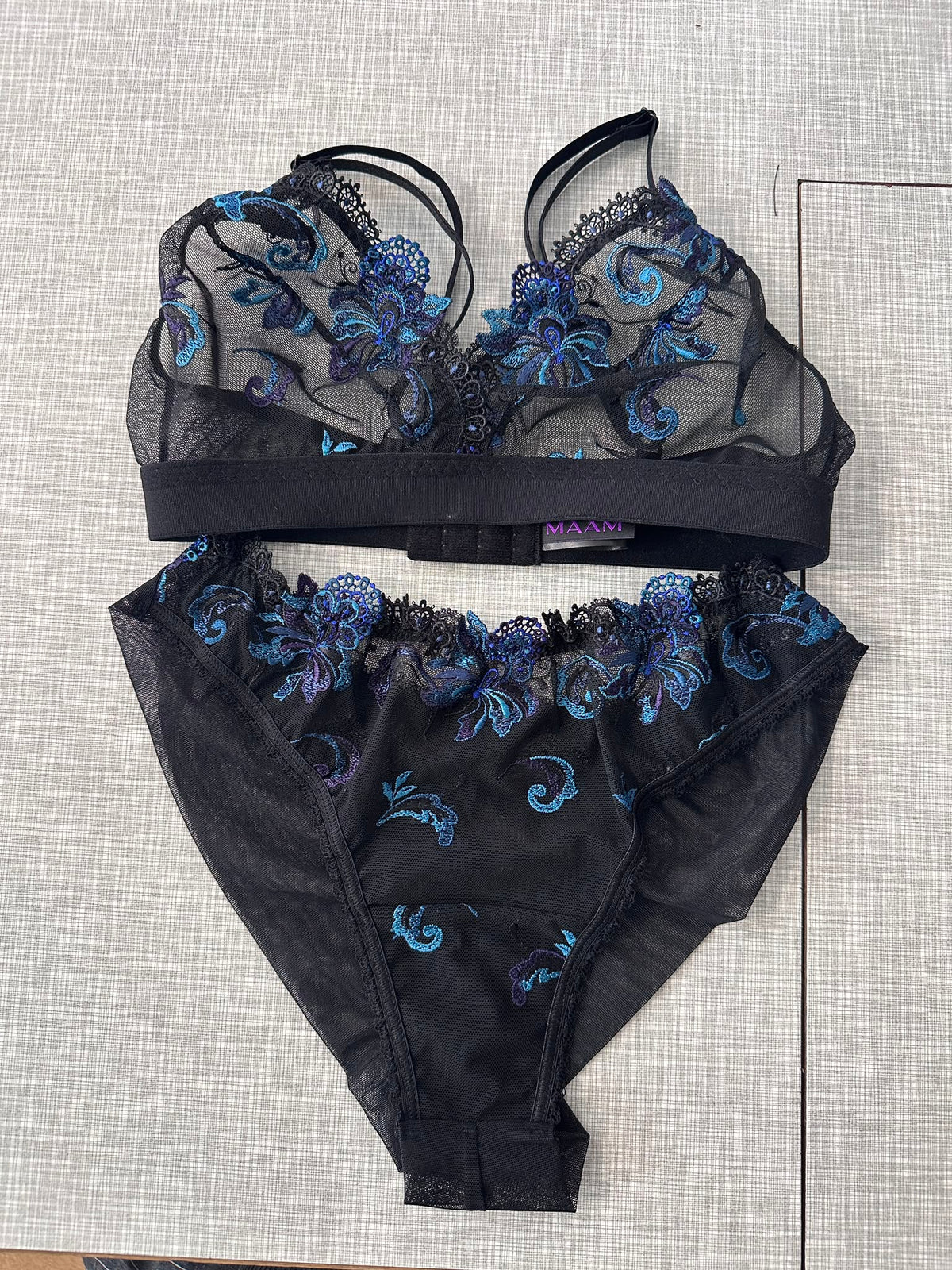 Chilot din tulle negru cu broderie albastră Midnight Bloom – LCD 137